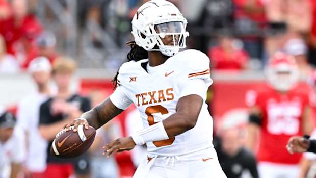 Oct 21, 2023; Houston, Texas, USA; Texas Longhorns quarterback Maalik Murphy (6) looks to pass the ball during the fourth quarter against the Houston Cougars at TDECU Stadium. Mandatory Credit: Maria Lysaker-USA TODAY Sports  